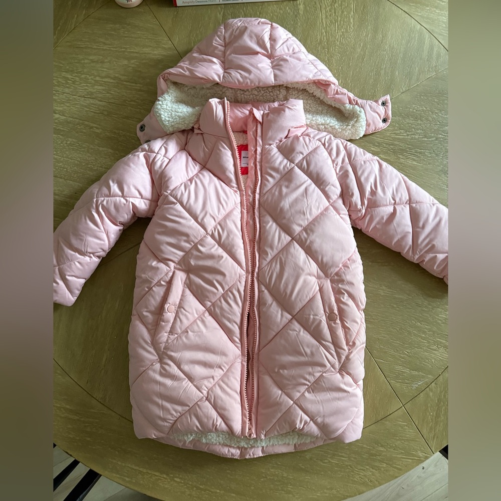 Amazon Essentials Pink Kids Puffer Jacket